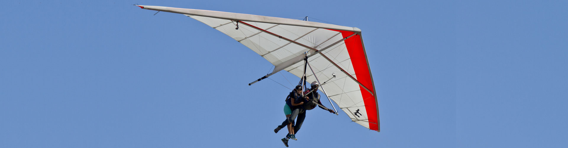 Hang Gliding In The Outer Banks
